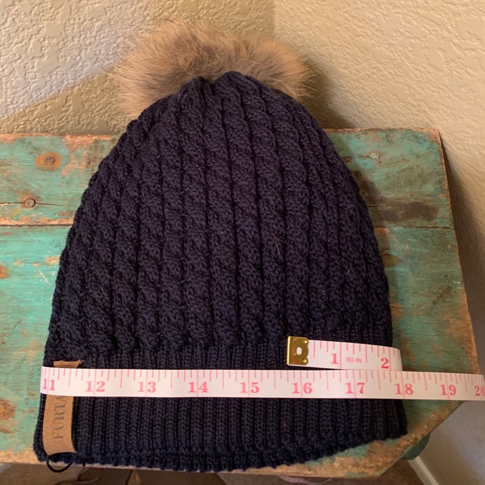 Furtalk Raccoon Pom Pom Hat OS - Picture 7 of 7